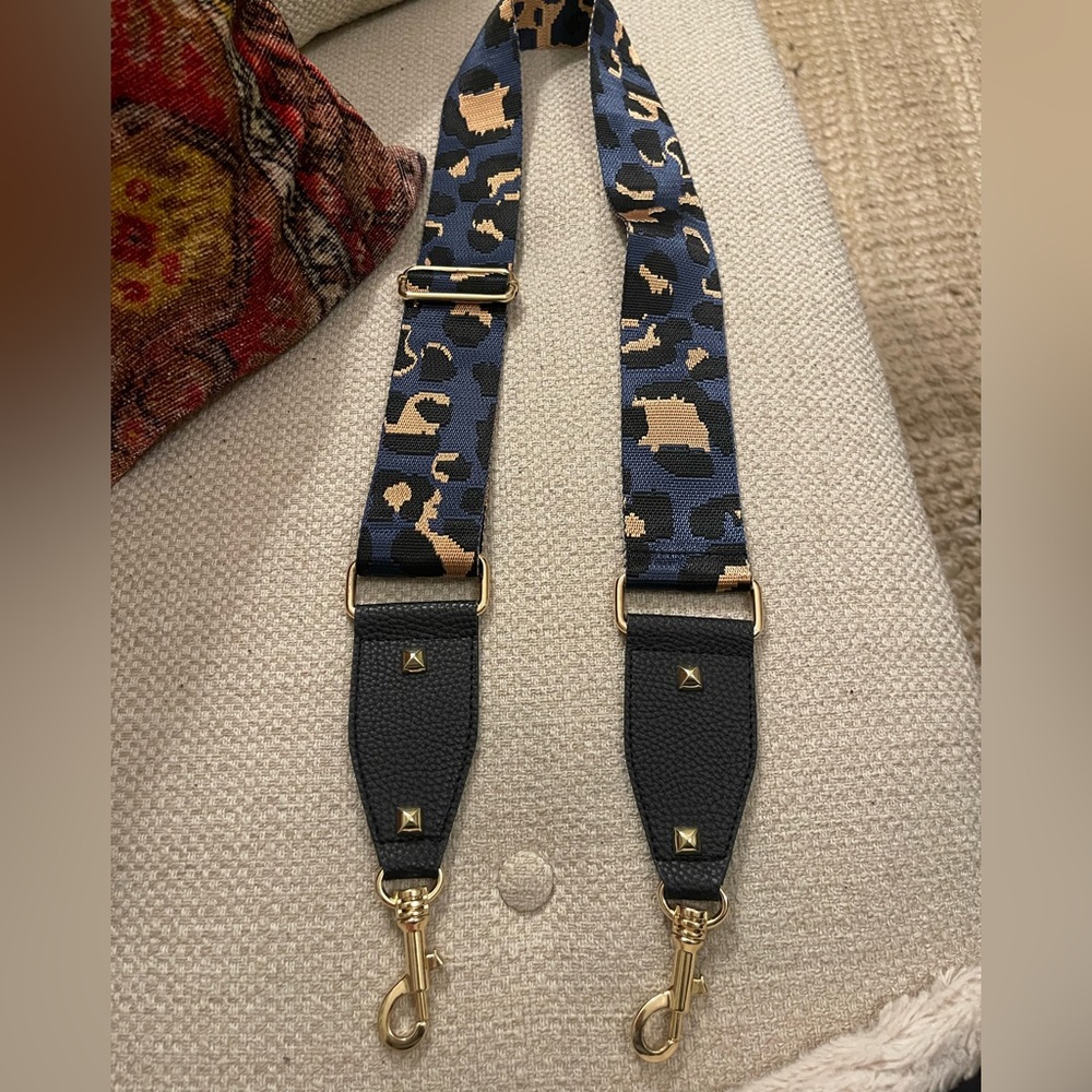 Guitar purse strap